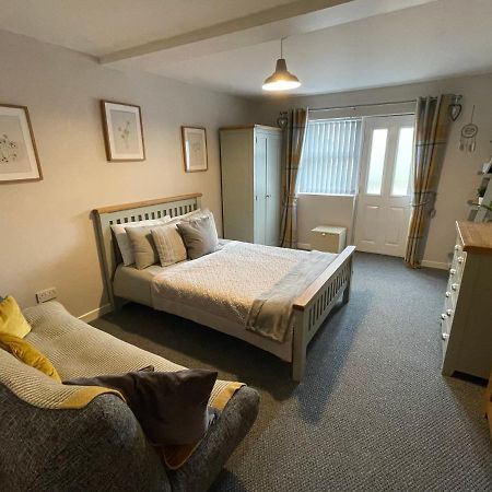 Westend Holiday Let 2 Brecon Eksteriør billede